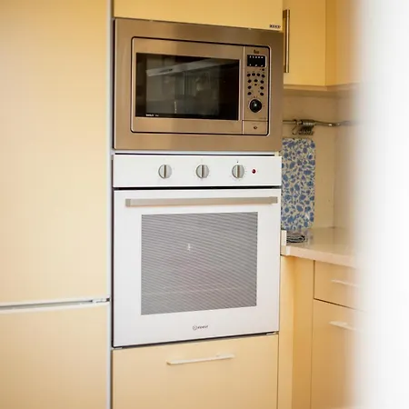 Apartamento Adosado En Primera Línea Con Piscina Privada