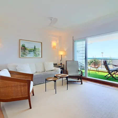 Апартаменты Casa Frente Al Mar Con Piscina Privada