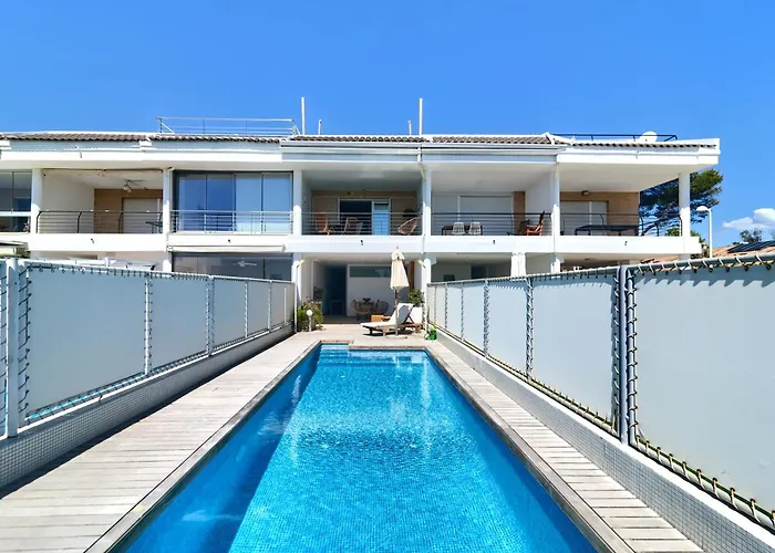 Апартаменты Casa Frente Al Mar Con Piscina Privada *